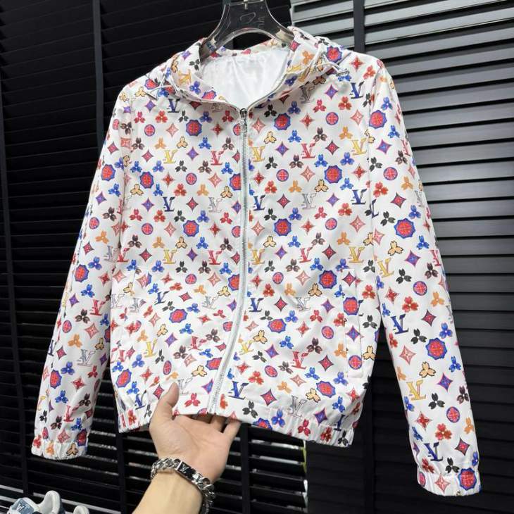 Picture of Louis Vuitton Jackets _SKULVM-4XL13xr1131772